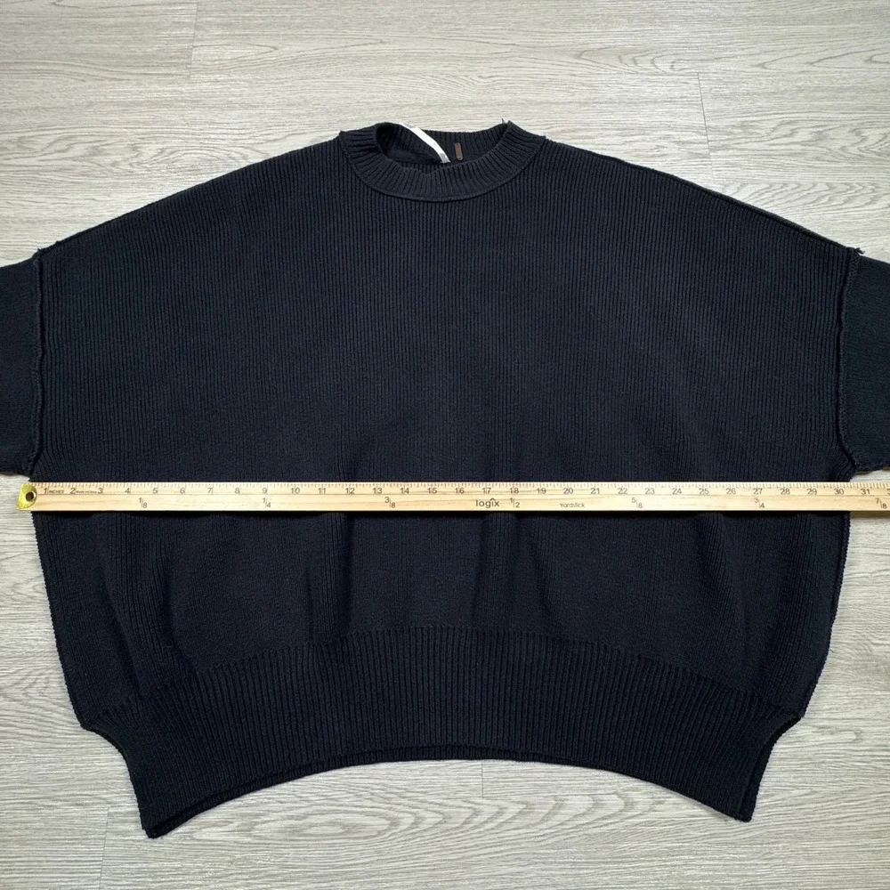Free People Womens Small Sweater‎ Ribbed Knit Oversized Pullover Black Crew Neck